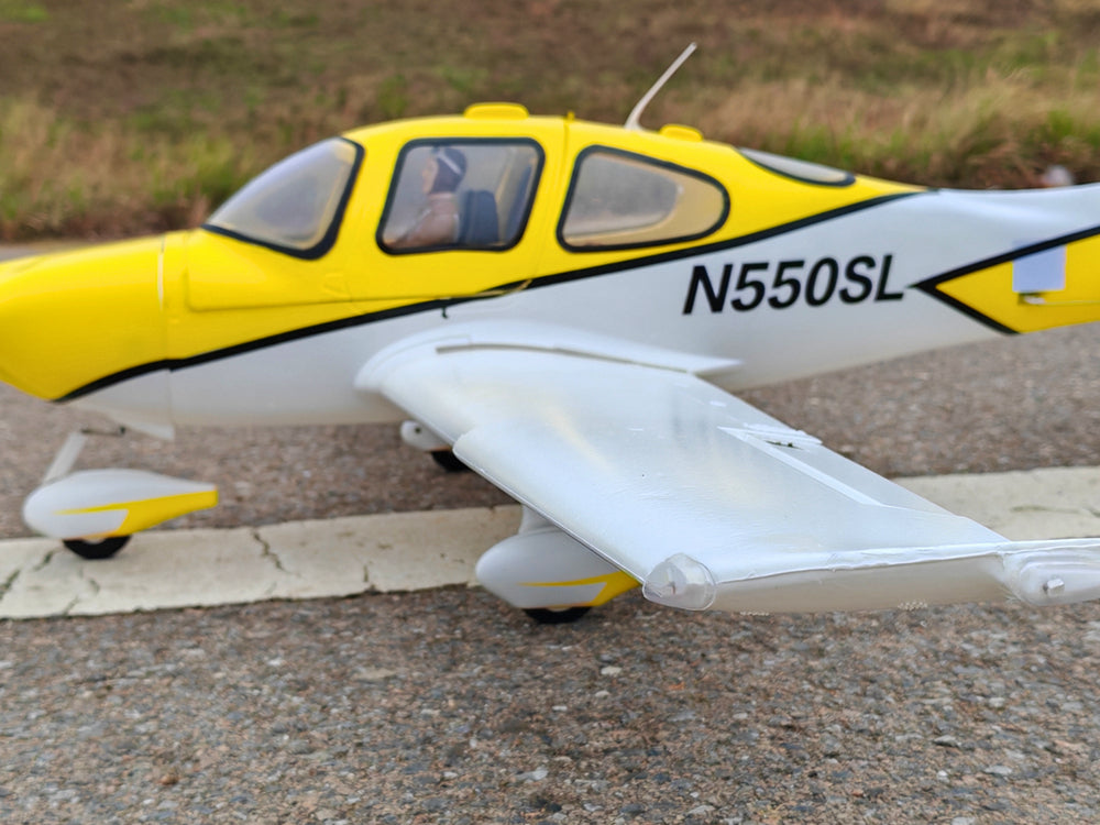 Dynam Cirrus SR22 V3 Trainer 4S Yellow RC Scale Airplane 1.4m Wingspan PNP BNF RTF DY8936YL