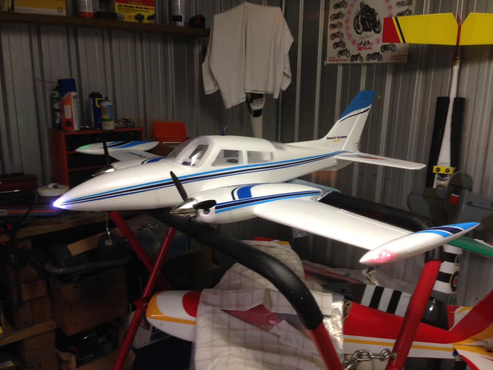 Dynam Cessna 310 Grand Cruiser V2 Review